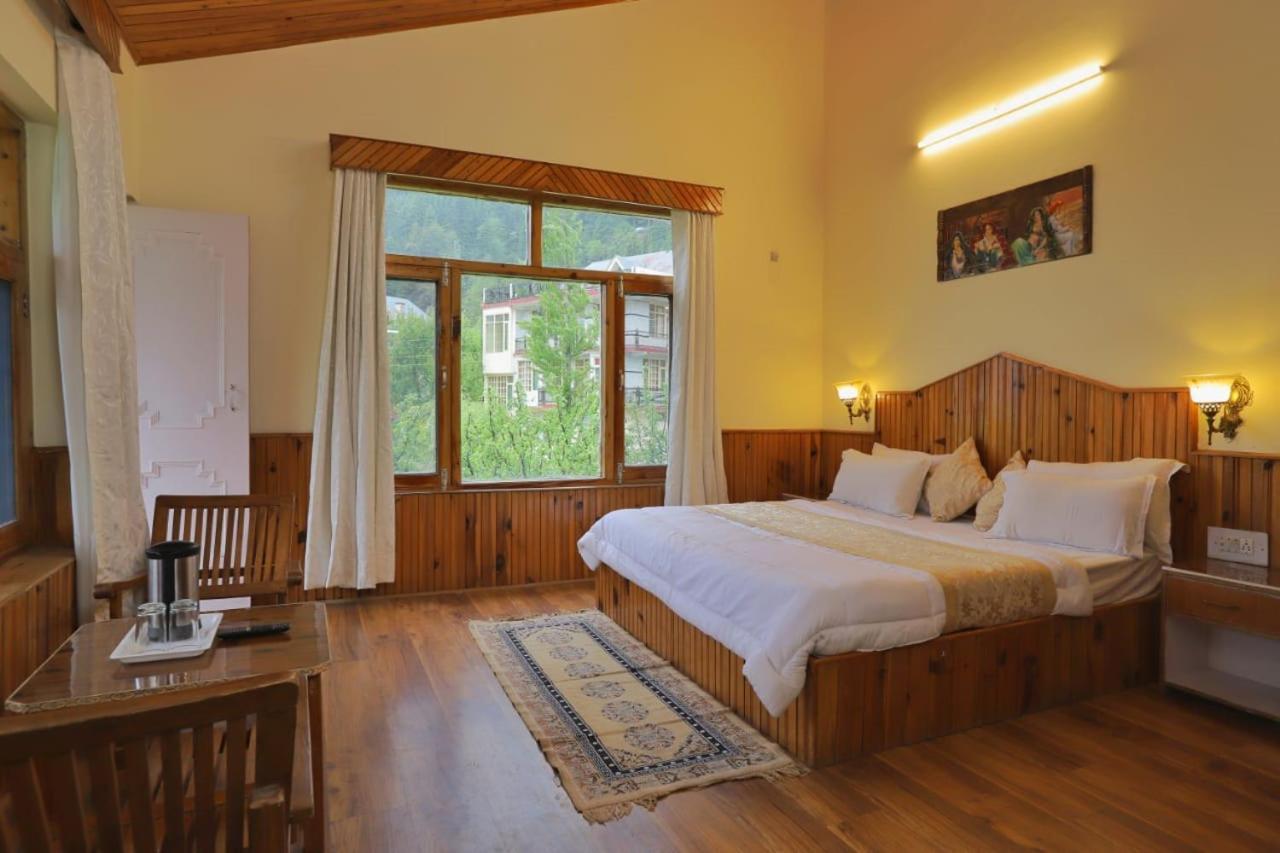Villa Grey Moustache 4Bhk à Manāli Extérieur photo