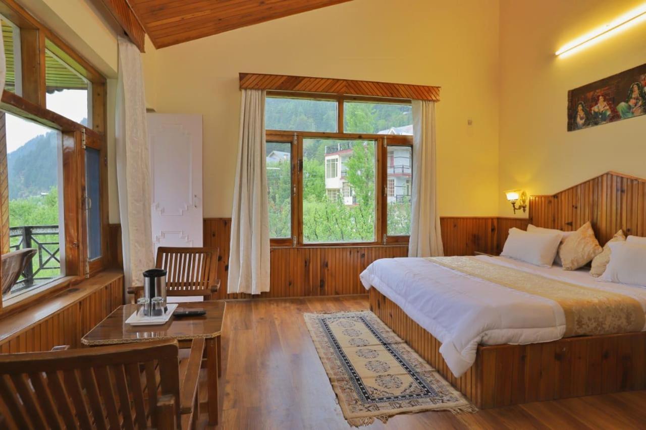 Villa Grey Moustache 4Bhk à Manāli Extérieur photo
