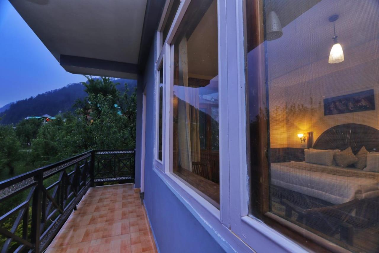 Villa Grey Moustache 4Bhk à Manāli Extérieur photo
