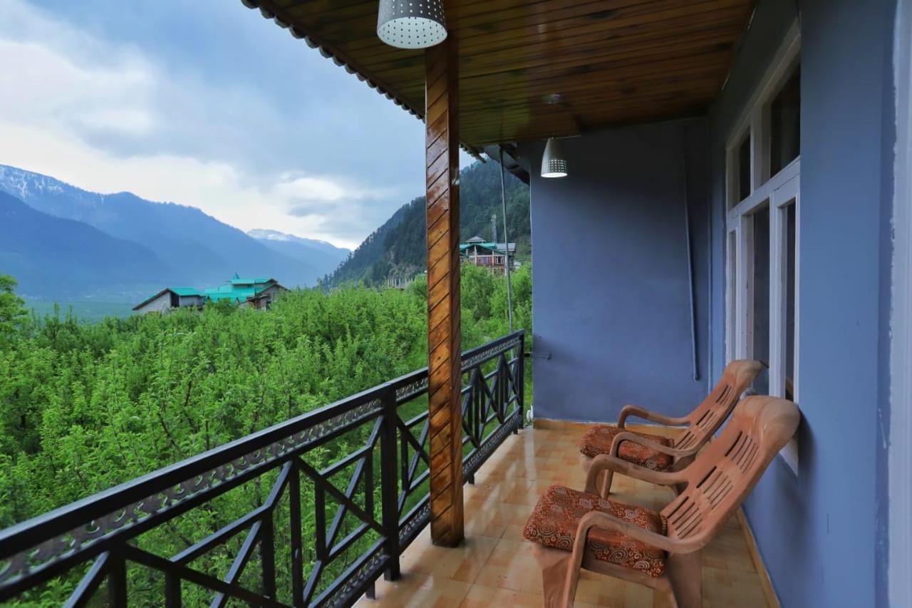 Villa Grey Moustache 4Bhk à Manāli Extérieur photo