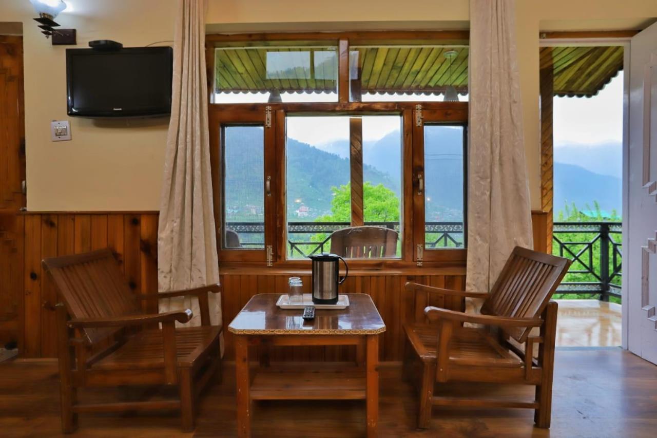 Villa Grey Moustache 4Bhk à Manāli Extérieur photo